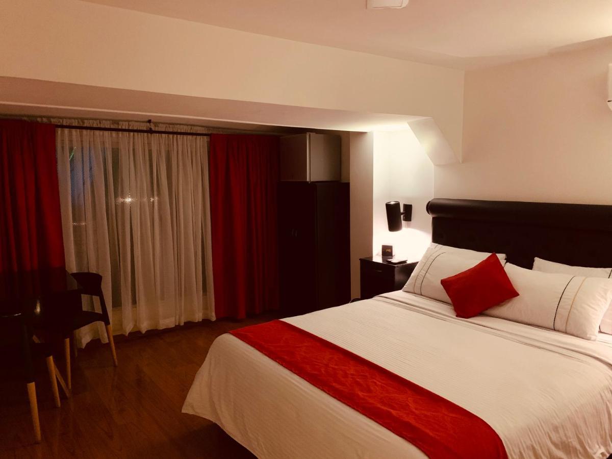 Hotel Veler Restaurante Medellín Exteriör bild