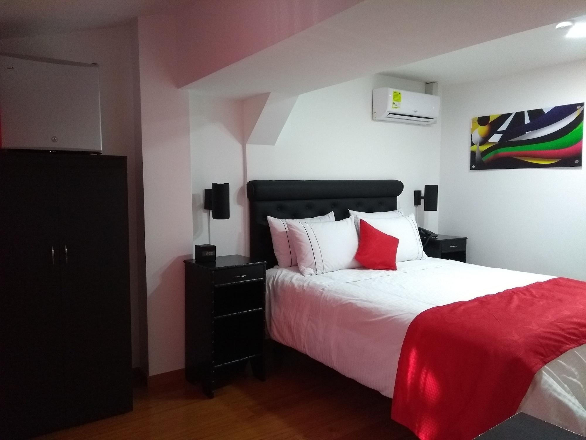 Hotel Veler Restaurante Medellín Exteriör bild