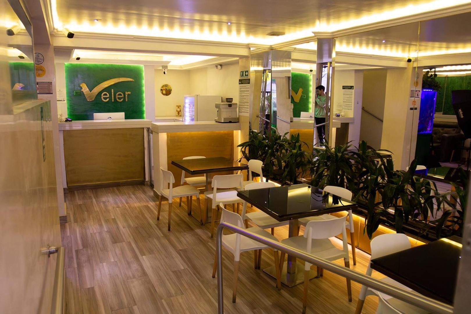 Hotel Veler Restaurante Medellín Exteriör bild